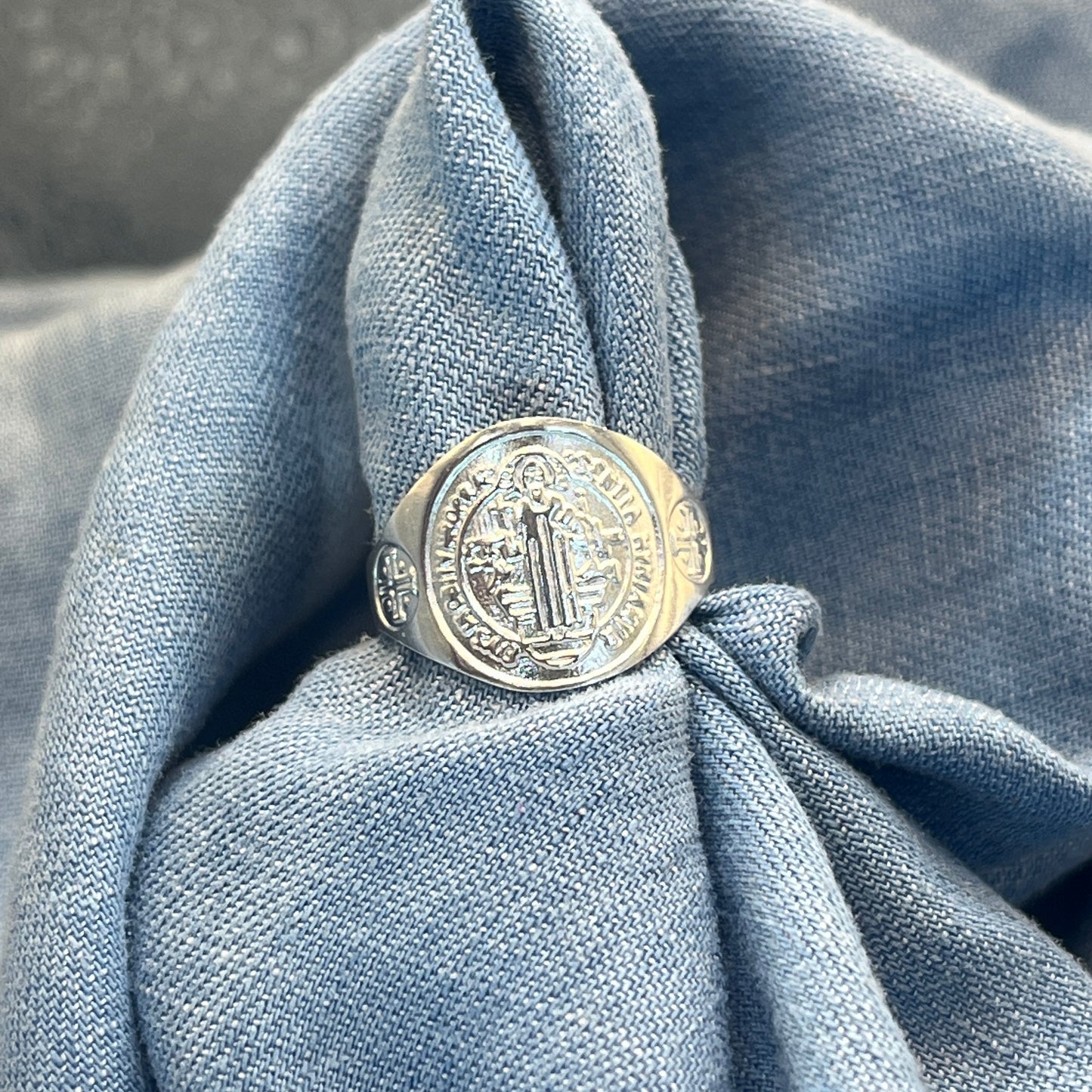 Anillo San Benito