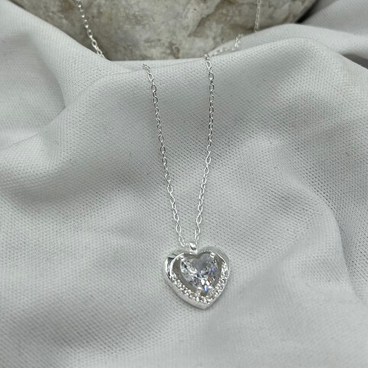 Corazón Eterno  (Collar de Corazón con Circonia) Importación
